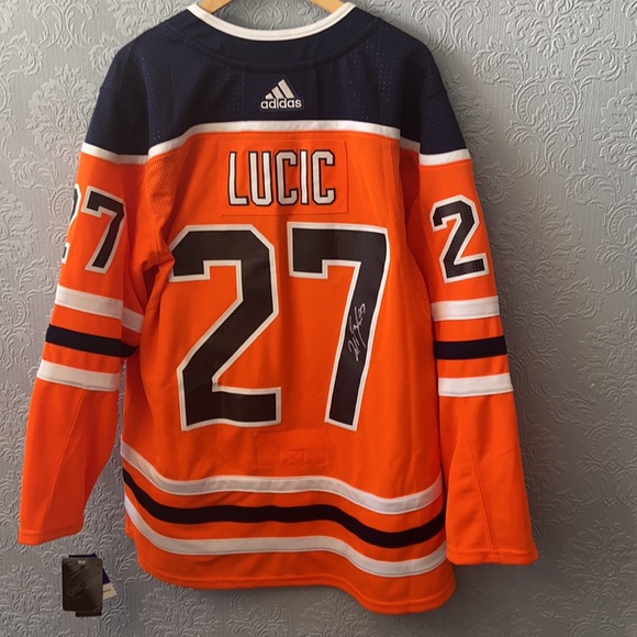 NWT AUTh signed Lucic NHL Oilers Hockey jersey - Picture 2 of 8